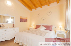  Nina Guest House  Лонгаре